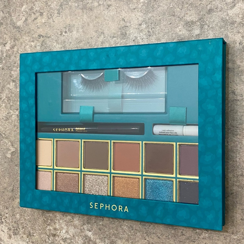 Sephora Complete Eye Makeup Palette (False lashes + glue + eyeshadows)